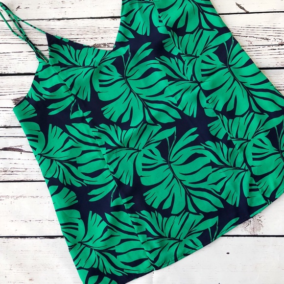 [SKIES ARE BLUE] Stitch Fix Leaf Tank Large - Picture 2 of 5